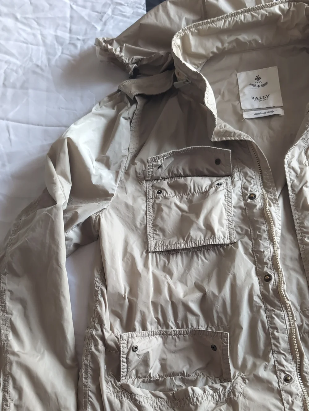 Gorgeous BALLY OF SWITZERLAND Light Beige Utility Jacket / Windbreaker Sz L (52) - Picture 3 of 9